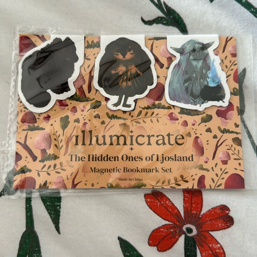 Illumicrate magnetic bookmarks